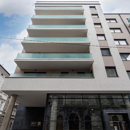 Blooming Budapest Apartment With Free Underground Parking Bagian luar foto
