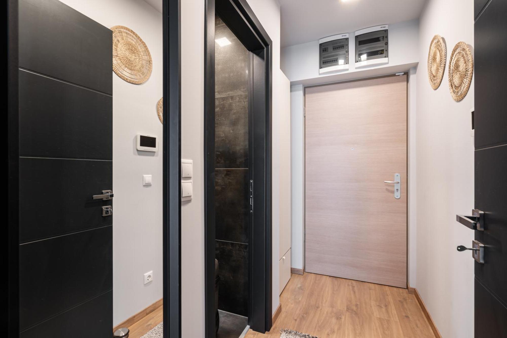 Blooming Budapest Apartment With Free Underground Parking Bagian luar foto